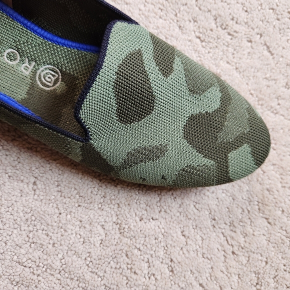 Rothy's Green Camo Rounded Toe Flats - Picture 4 of 5